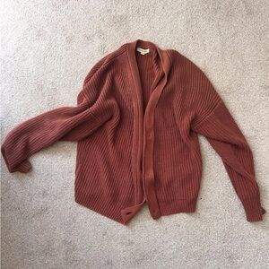 Tradlands Shelter Cardigan color Plum size L